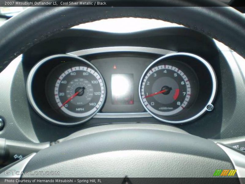 Cool Silver Metallic / Black 2007 Mitsubishi Outlander LS