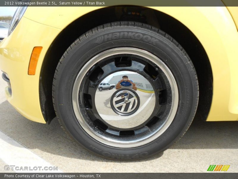 Saturn Yellow / Titan Black 2012 Volkswagen Beetle 2.5L