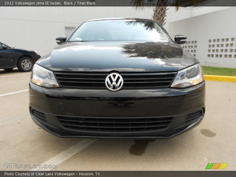 Black / Titan Black 2012 Volkswagen Jetta SE Sedan