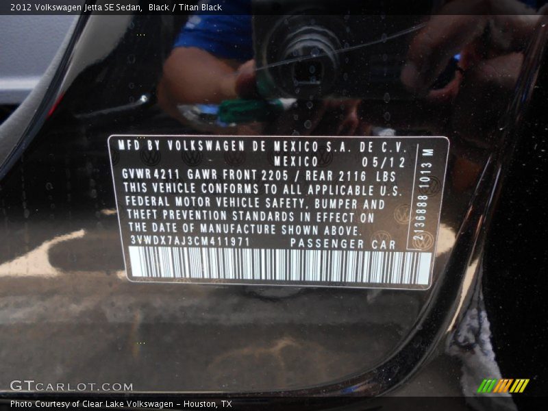 Black / Titan Black 2012 Volkswagen Jetta SE Sedan
