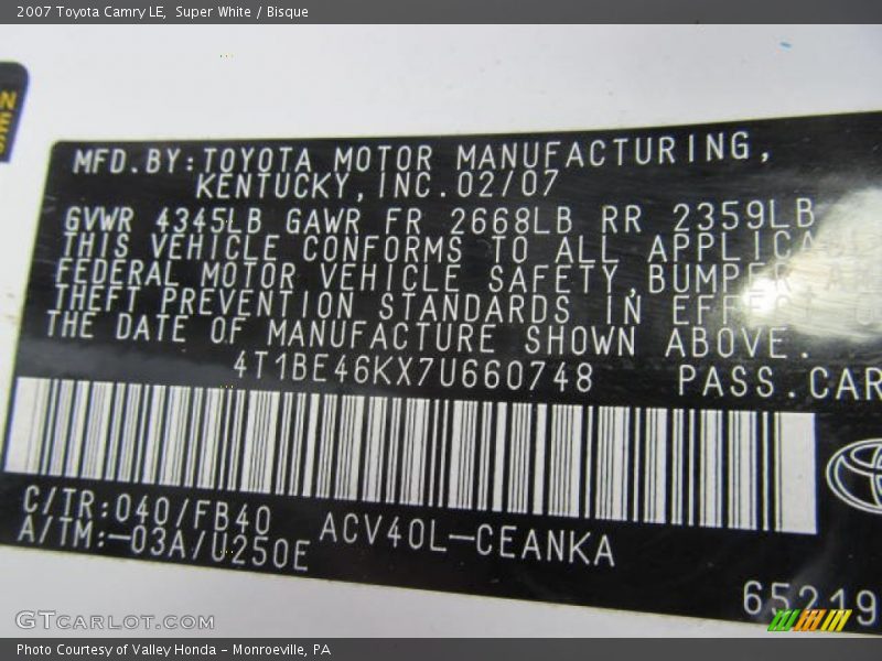 Super White / Bisque 2007 Toyota Camry LE