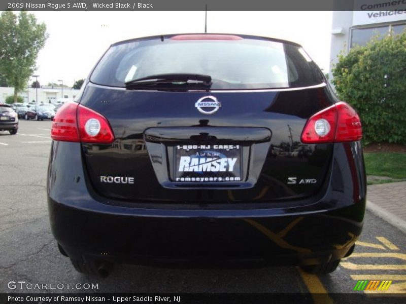 Wicked Black / Black 2009 Nissan Rogue S AWD