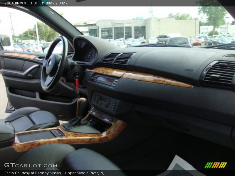 Jet Black / Black 2004 BMW X5 3.0i