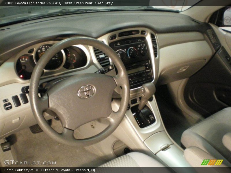 Oasis Green Pearl / Ash Gray 2006 Toyota Highlander V6 4WD