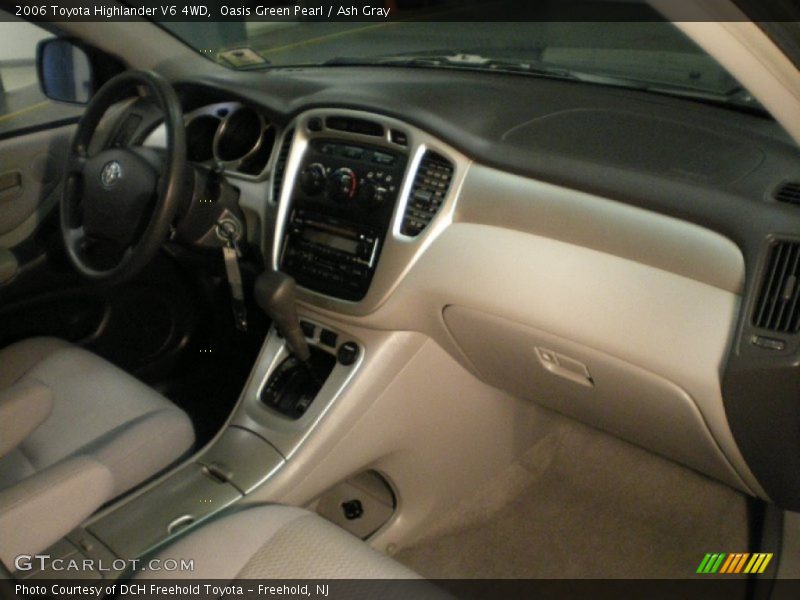 Oasis Green Pearl / Ash Gray 2006 Toyota Highlander V6 4WD