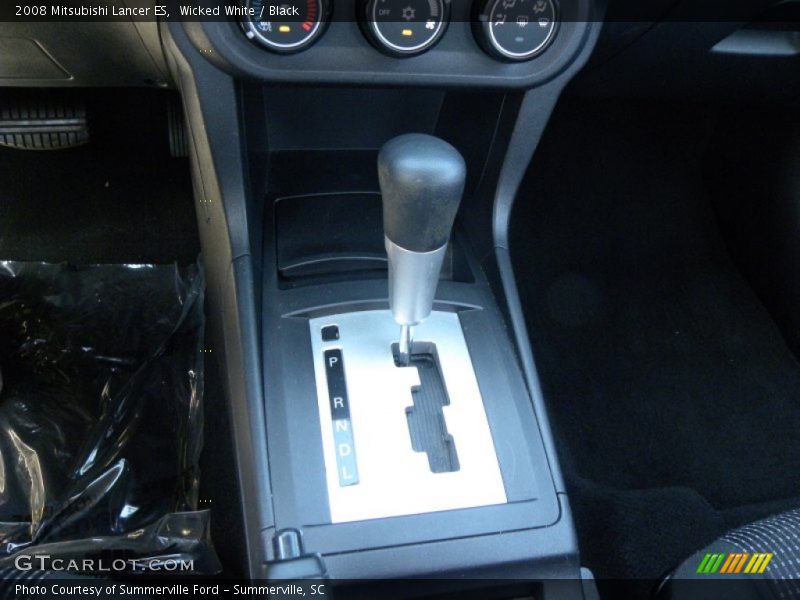 Wicked White / Black 2008 Mitsubishi Lancer ES