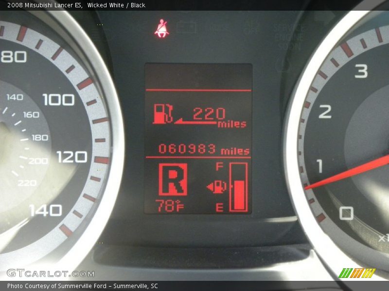 Wicked White / Black 2008 Mitsubishi Lancer ES