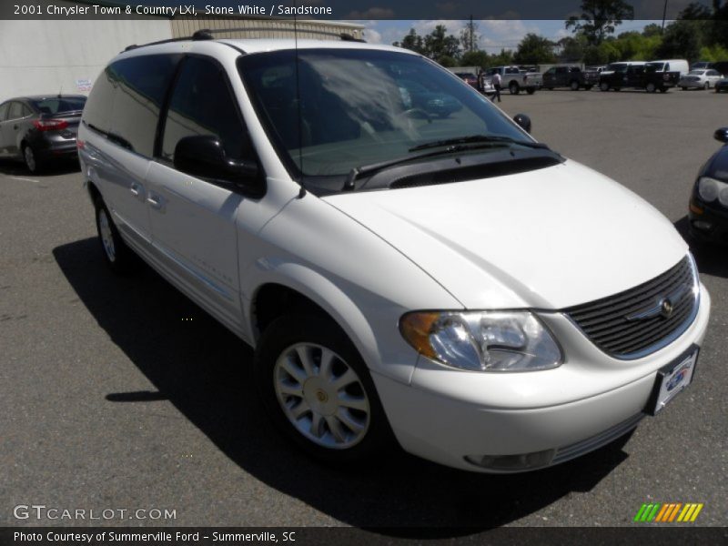 Stone White / Sandstone 2001 Chrysler Town & Country LXi