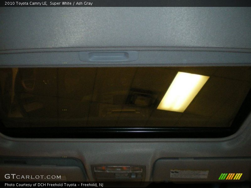 Super White / Ash Gray 2010 Toyota Camry LE