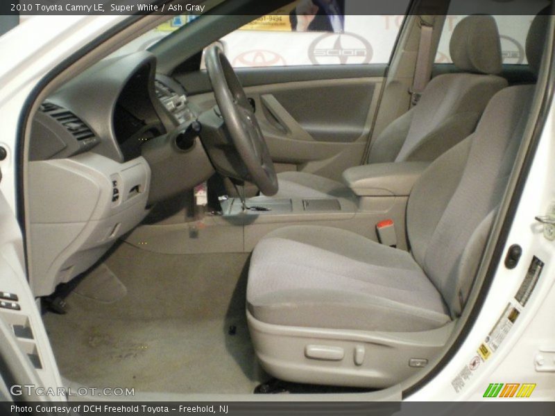 Super White / Ash Gray 2010 Toyota Camry LE