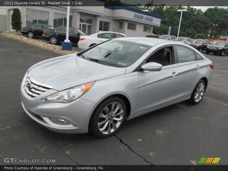 Radiant Silver / Gray 2011 Hyundai Sonata SE