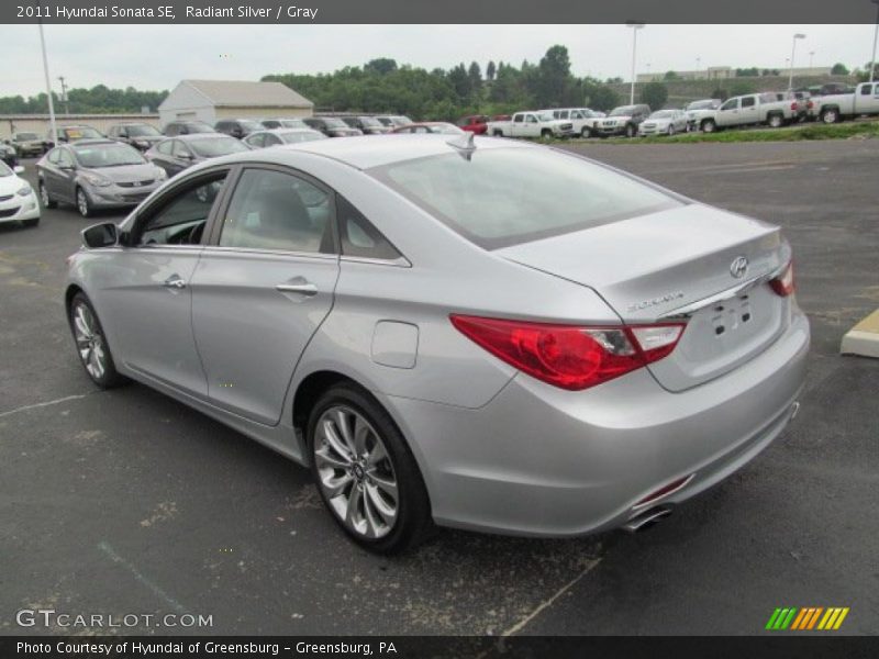 Radiant Silver / Gray 2011 Hyundai Sonata SE