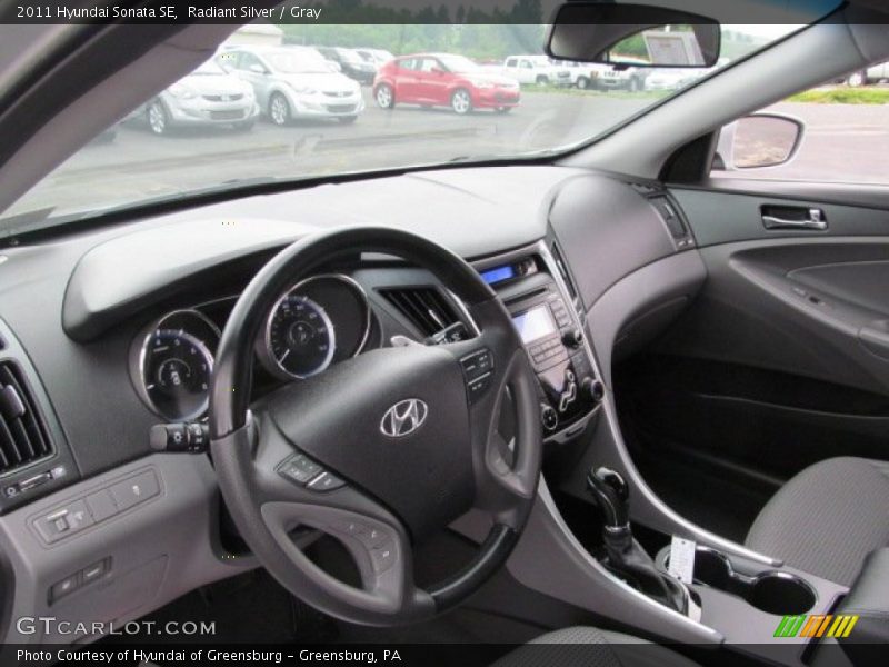 Radiant Silver / Gray 2011 Hyundai Sonata SE