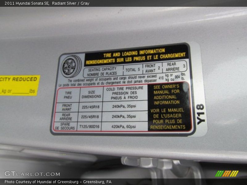 Radiant Silver / Gray 2011 Hyundai Sonata SE