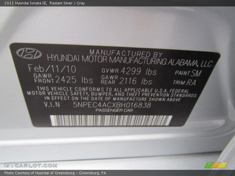 Radiant Silver / Gray 2011 Hyundai Sonata SE