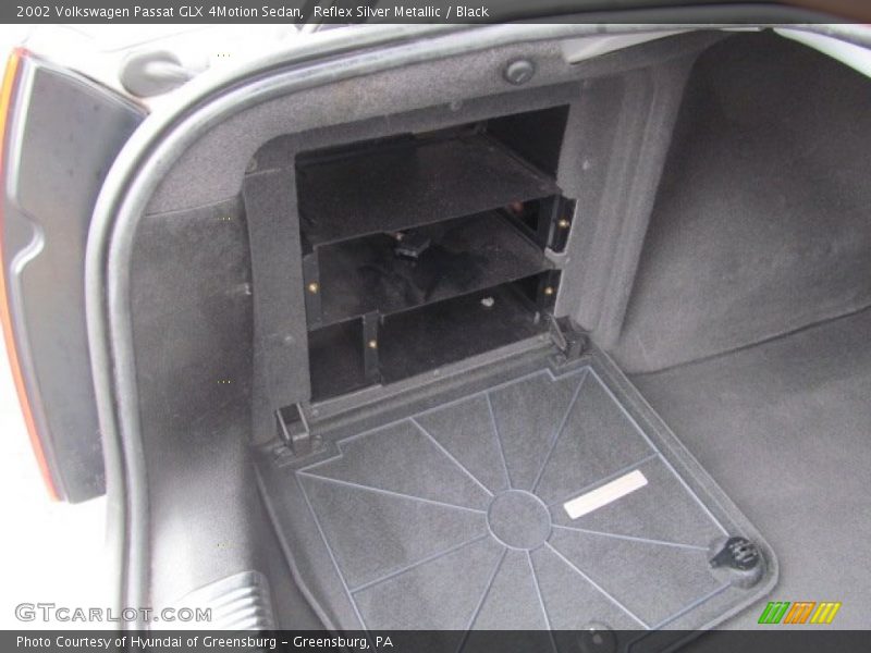 Reflex Silver Metallic / Black 2002 Volkswagen Passat GLX 4Motion Sedan