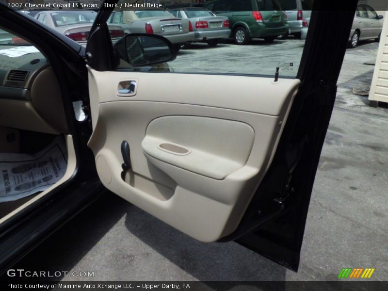 Black / Neutral Beige 2007 Chevrolet Cobalt LS Sedan