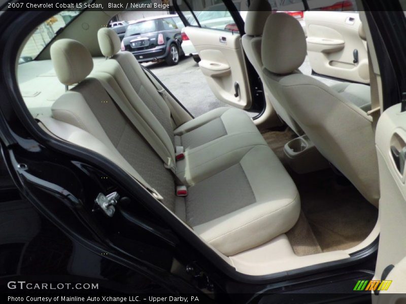 Black / Neutral Beige 2007 Chevrolet Cobalt LS Sedan