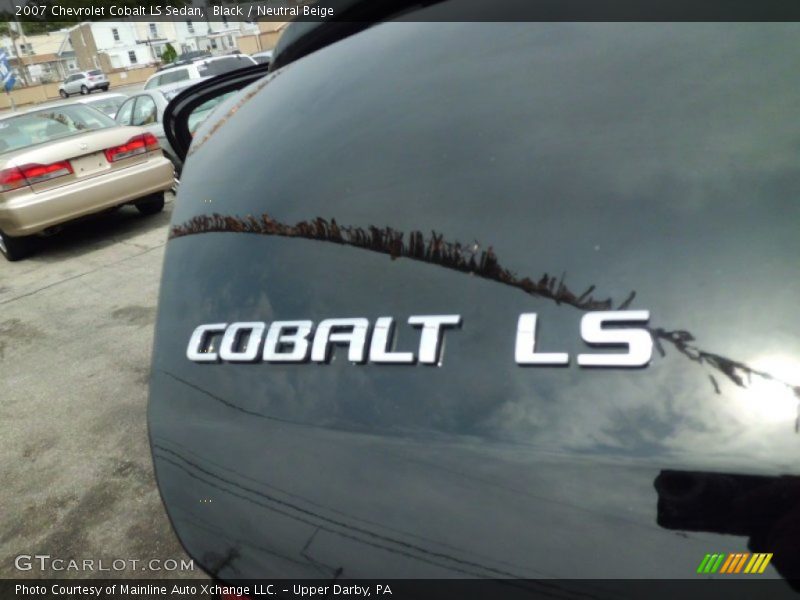 Black / Neutral Beige 2007 Chevrolet Cobalt LS Sedan