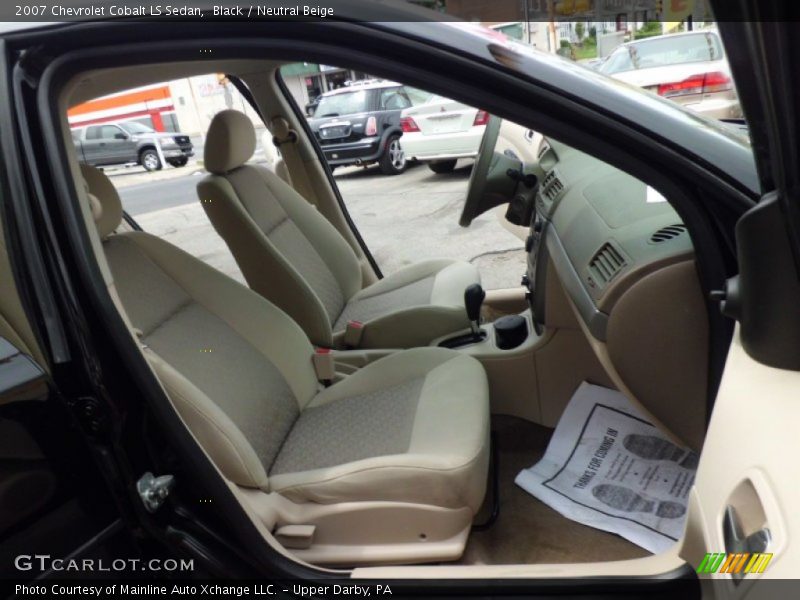 Black / Neutral Beige 2007 Chevrolet Cobalt LS Sedan