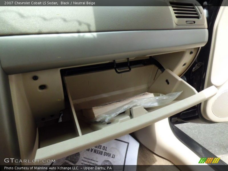 Black / Neutral Beige 2007 Chevrolet Cobalt LS Sedan