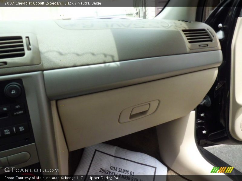 Black / Neutral Beige 2007 Chevrolet Cobalt LS Sedan