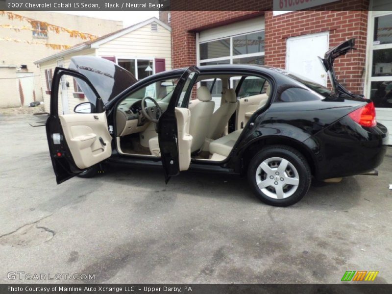 Black / Neutral Beige 2007 Chevrolet Cobalt LS Sedan