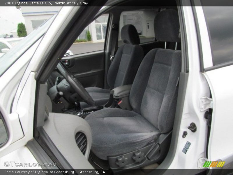 Nordic White / Gray 2004 Hyundai Santa Fe GLS