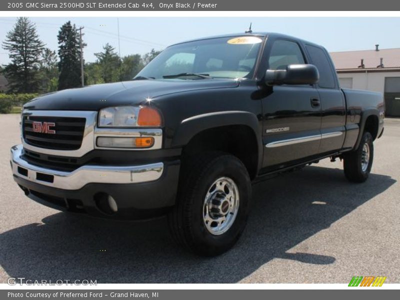 Onyx Black / Pewter 2005 GMC Sierra 2500HD SLT Extended Cab 4x4