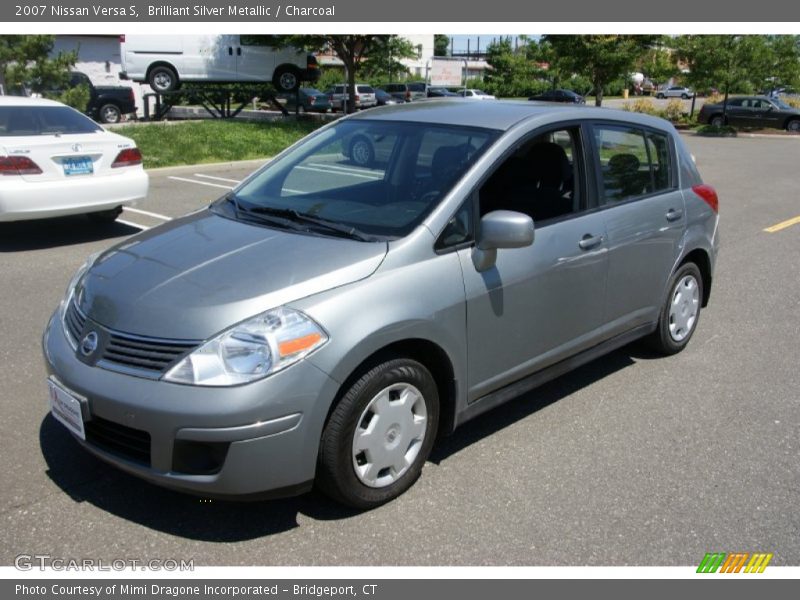 Brilliant Silver Metallic / Charcoal 2007 Nissan Versa S