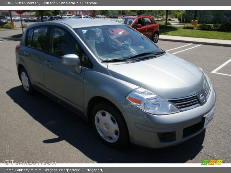 Brilliant Silver Metallic / Charcoal 2007 Nissan Versa S
