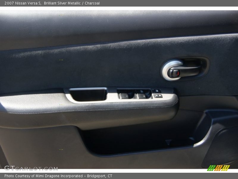 Brilliant Silver Metallic / Charcoal 2007 Nissan Versa S