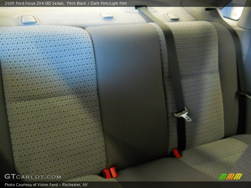 Pitch Black / Dark Flint/Light Flint 2005 Ford Focus ZX4 SES Sedan