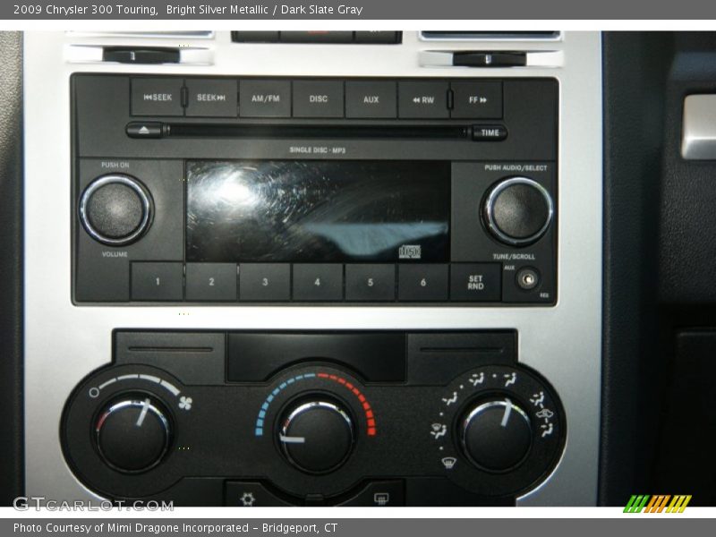 Bright Silver Metallic / Dark Slate Gray 2009 Chrysler 300 Touring