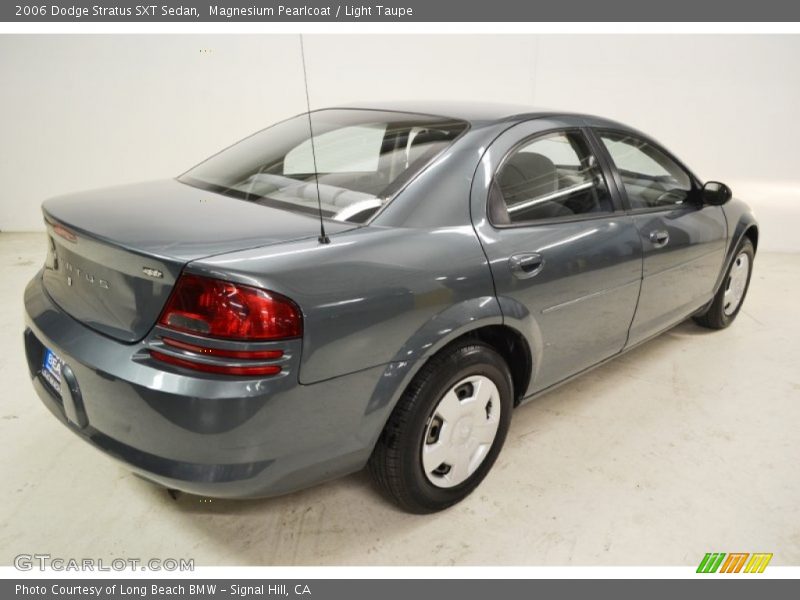 Magnesium Pearlcoat / Light Taupe 2006 Dodge Stratus SXT Sedan