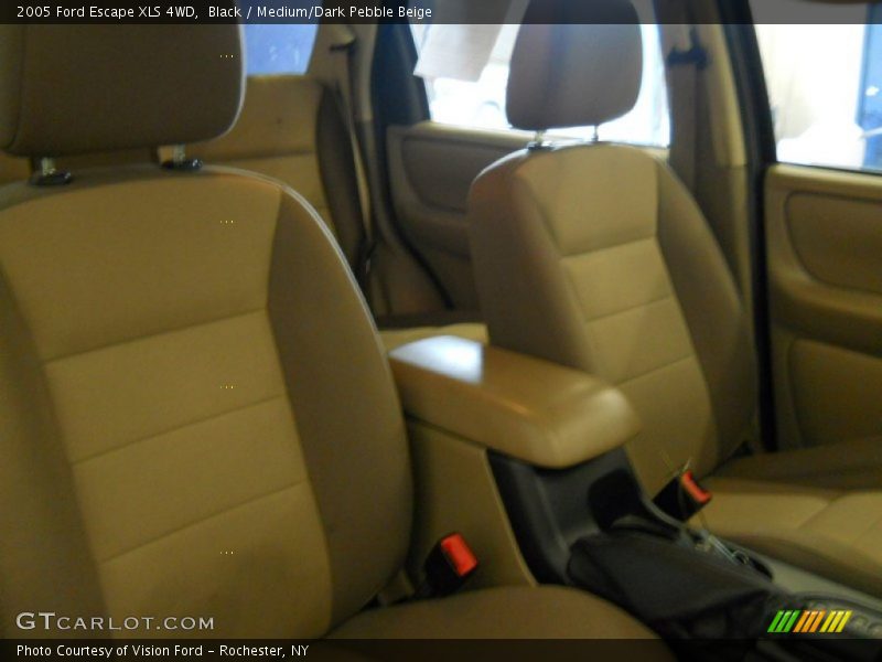 Black / Medium/Dark Pebble Beige 2005 Ford Escape XLS 4WD