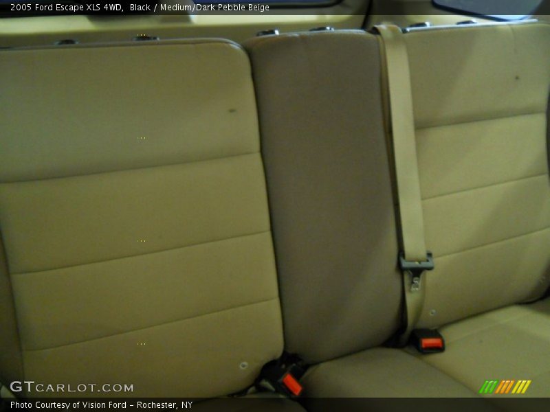 Black / Medium/Dark Pebble Beige 2005 Ford Escape XLS 4WD