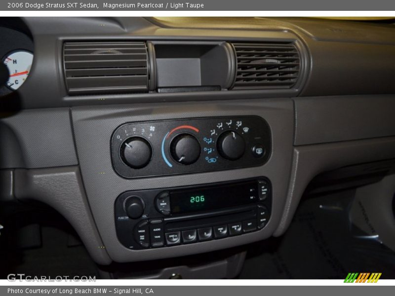 Magnesium Pearlcoat / Light Taupe 2006 Dodge Stratus SXT Sedan