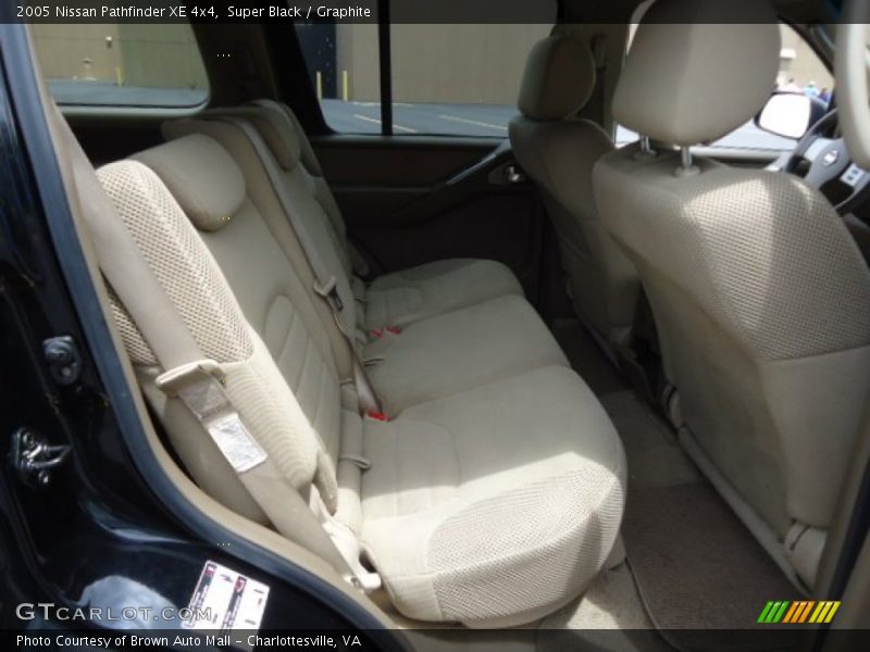 Super Black / Graphite 2005 Nissan Pathfinder XE 4x4
