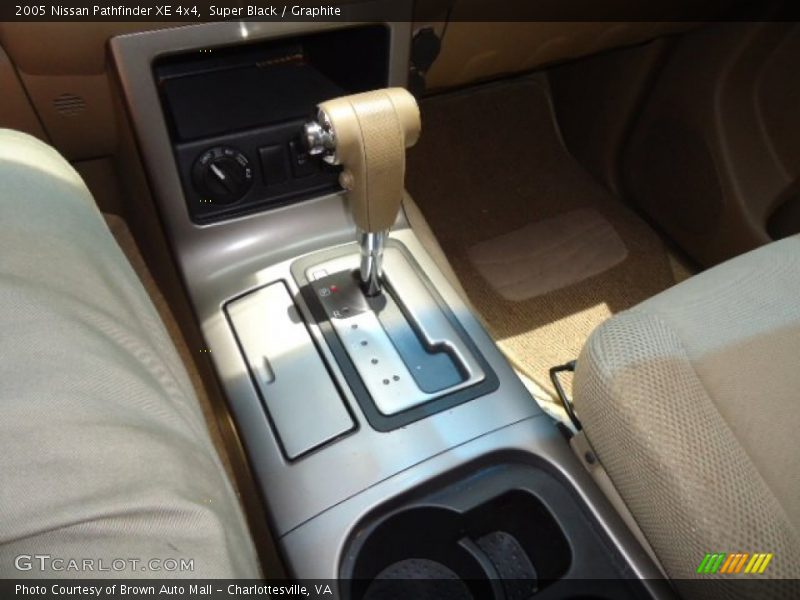 Super Black / Graphite 2005 Nissan Pathfinder XE 4x4