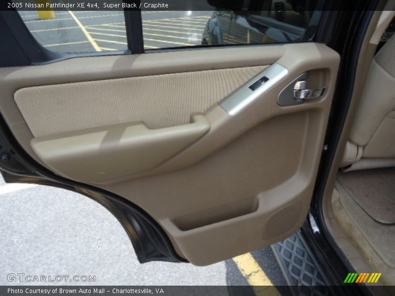 Super Black / Graphite 2005 Nissan Pathfinder XE 4x4