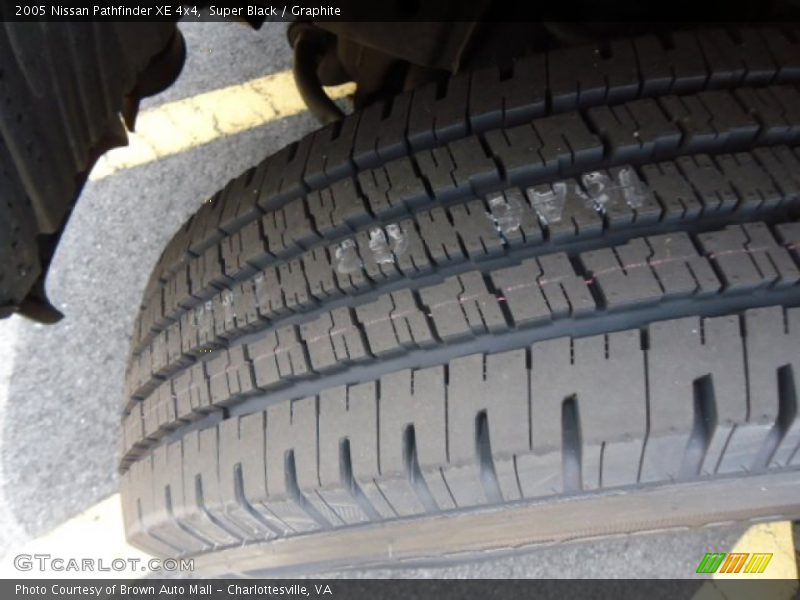 Super Black / Graphite 2005 Nissan Pathfinder XE 4x4