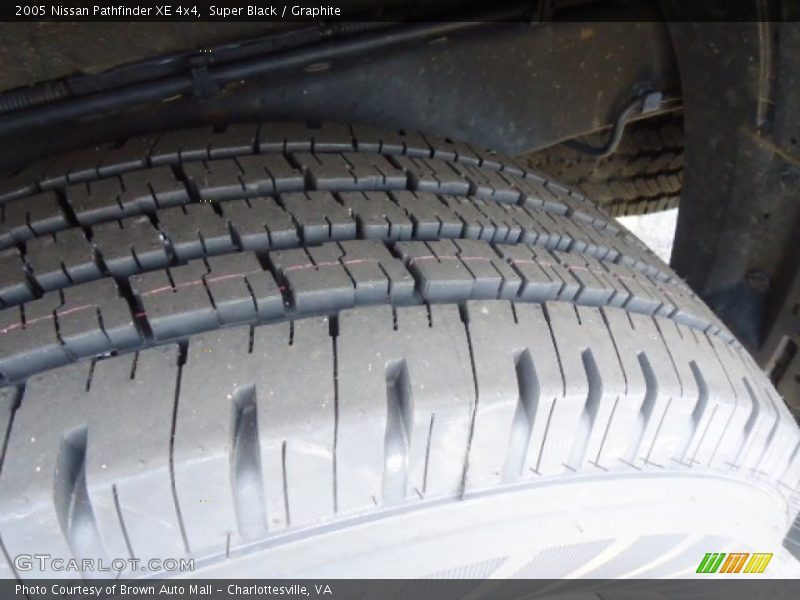 Super Black / Graphite 2005 Nissan Pathfinder XE 4x4