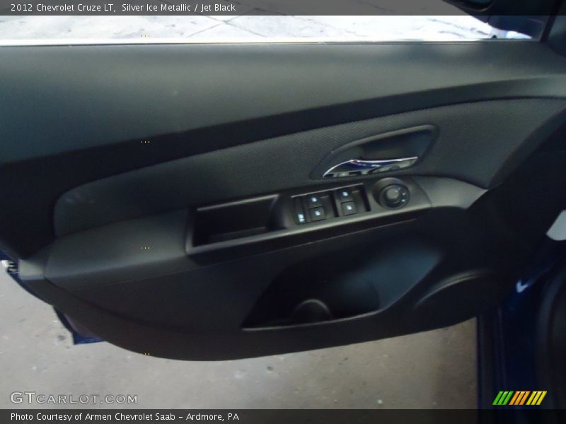 Silver Ice Metallic / Jet Black 2012 Chevrolet Cruze LT