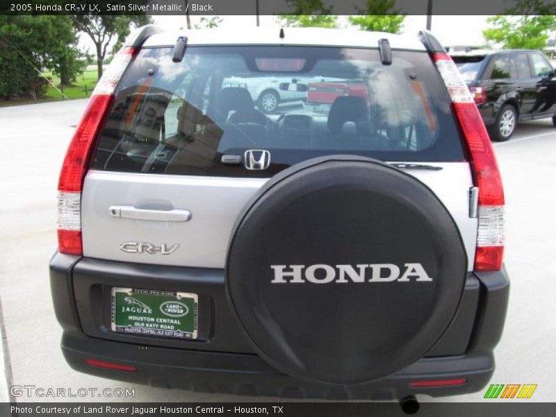 Satin Silver Metallic / Black 2005 Honda CR-V LX