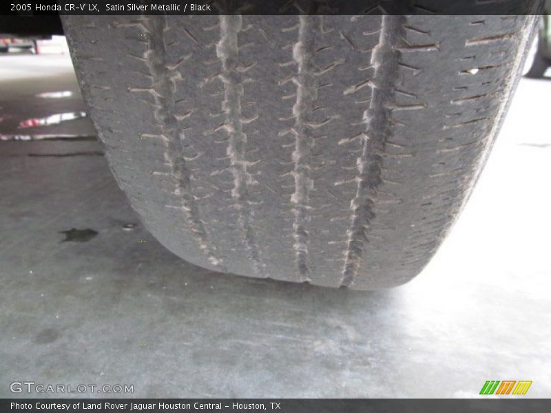 Satin Silver Metallic / Black 2005 Honda CR-V LX