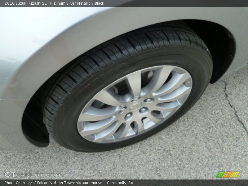 Platinum Silver Metallic / Black 2010 Suzuki Kizashi SE