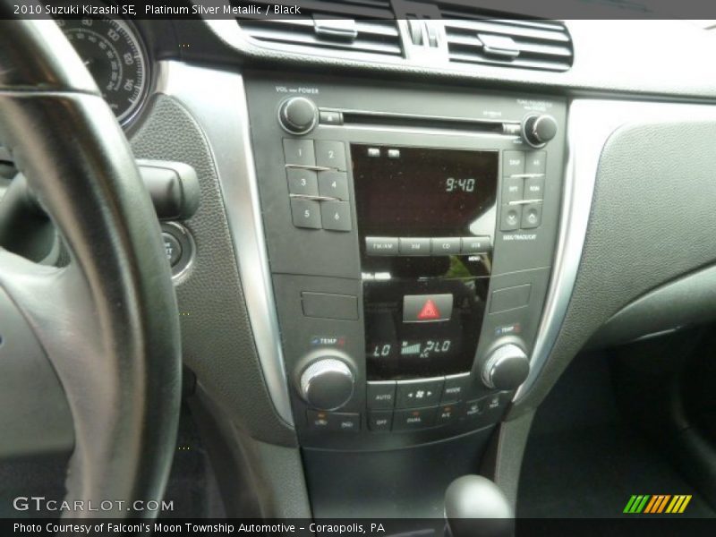 Platinum Silver Metallic / Black 2010 Suzuki Kizashi SE