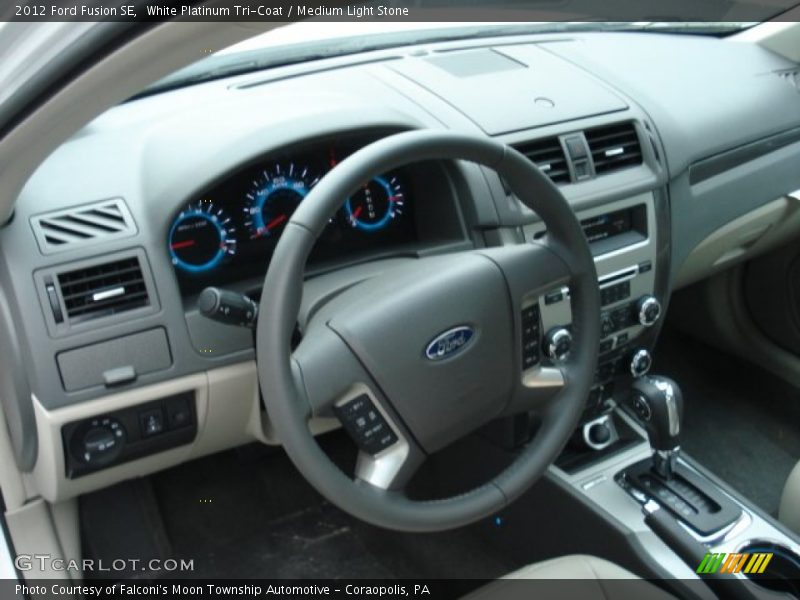 White Platinum Tri-Coat / Medium Light Stone 2012 Ford Fusion SE