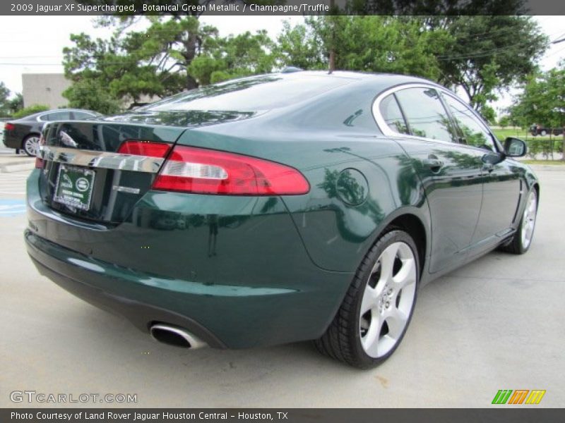 Botanical Green Metallic / Champagne/Truffle 2009 Jaguar XF Supercharged
